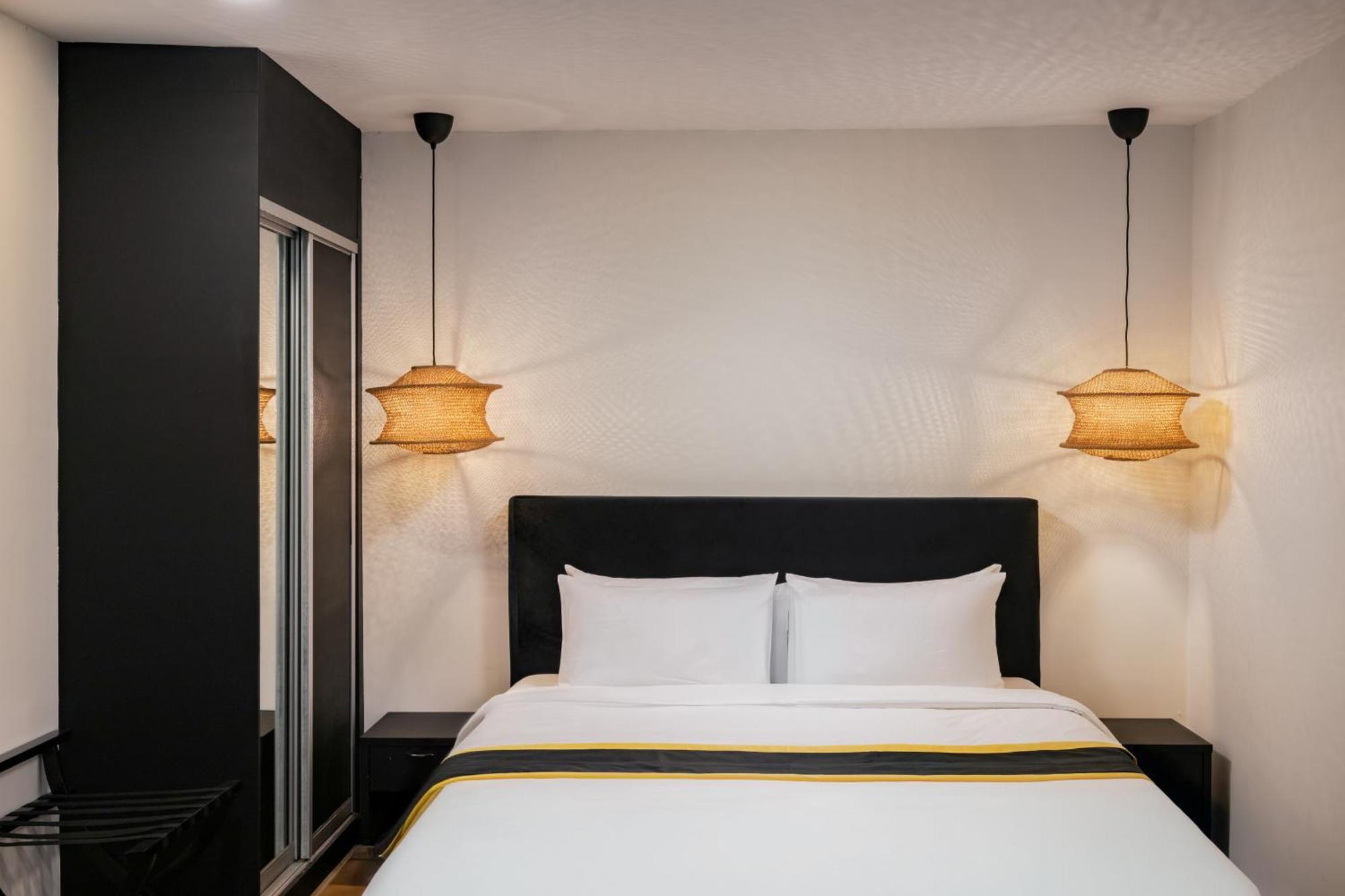 Bryqs Hotel Куала-Лумпур Экстерьер фото